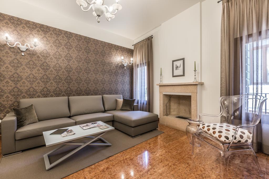 Ca' Del Monastero 3 Collection Apartment For 4 Guests With Lift Венеция Стая снимка